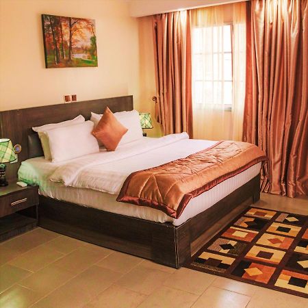 Beni Gold Hotel, Ikoyi Lagos Bagian luar foto